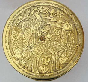 Tobacco jar lid engraved with animals and plants in Mameluk Revival style on a German shell headstamp marked JUL 1916