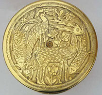 Tobacco jar lid engraved with animals and plants in Mameluk Revival style on a German shell headstamp marked JUL 1916