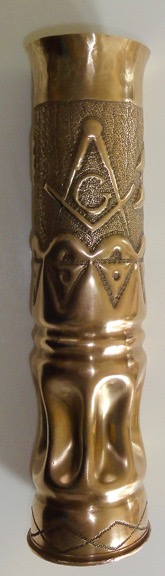 Shell with Masonic theme: Square and Compasses, letter G. Body embossed and slightly fluted