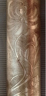 6eme R.A.C. 5eme Batterie. French regiment battery unit engraved on the upper band. Large flower and leaves. Zig-Zag work all over. 