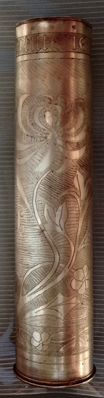 6eme R.A.C. 5eme Batterie. French regiment battery unit engraved on the upper band. Large flower and leaves. Zig-Zag work all over. 