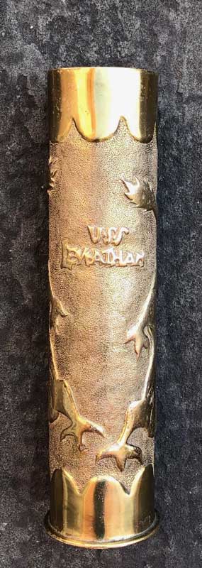 At the back a large medallion with: Somme, Meuse-Argonne, St.Mihiel [battles] and 1918