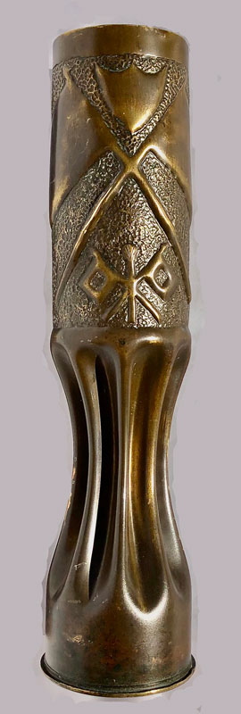 Shell with a burning torch flanked by two square signal flags crossed.